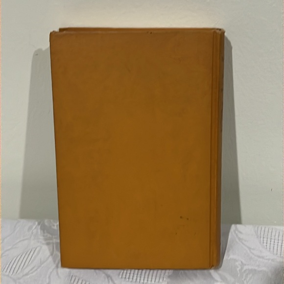 Vintage The New England Yankee Cookbook copyright 1939 Printed in USA - Picture 2 of 12